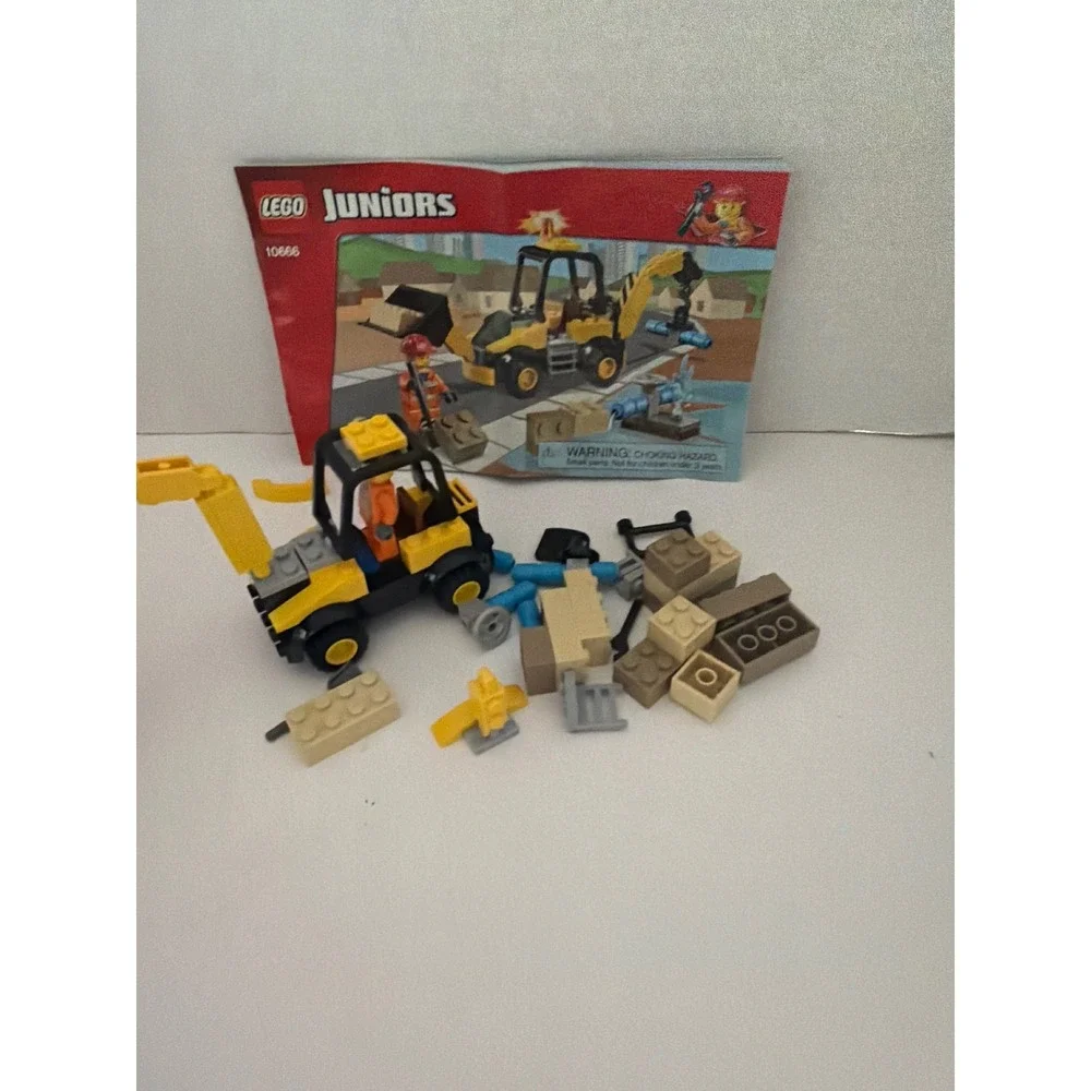 LEGO Juniors 10666 Digger Construction Set City Excavator Yellow Vehicle Manual